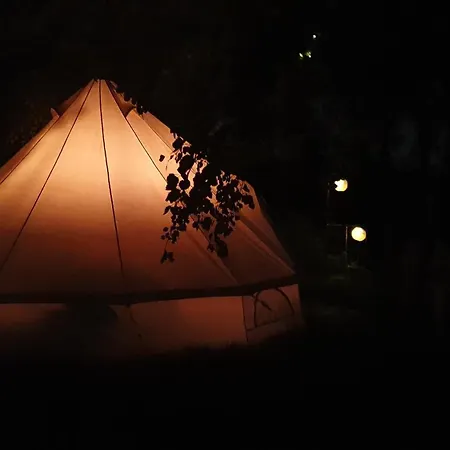 Camping Minicamping Mortels Buiten Mortel